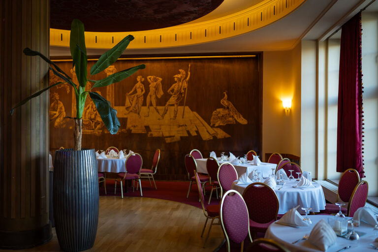 Ringcafe Nebensaal Bar